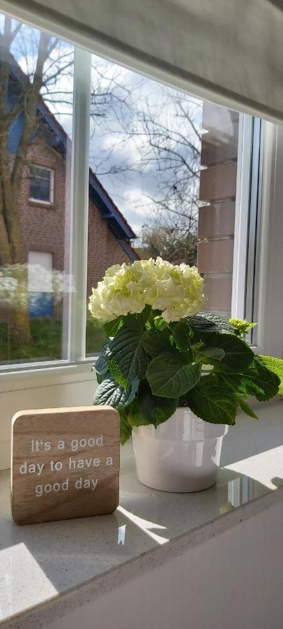 Hoppetosse Lägenhet Greetsiel Exteriör bild